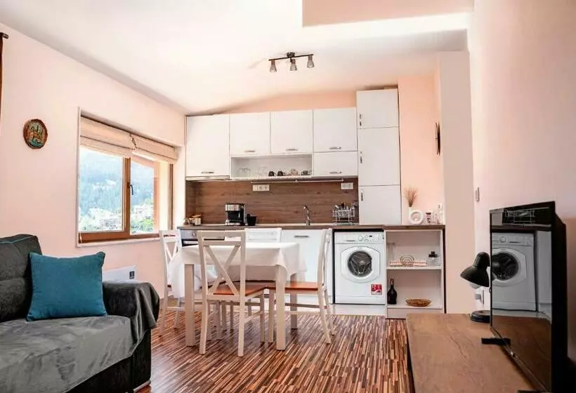 Calm View Apartment