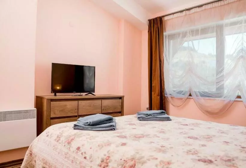 Calm View Apartment