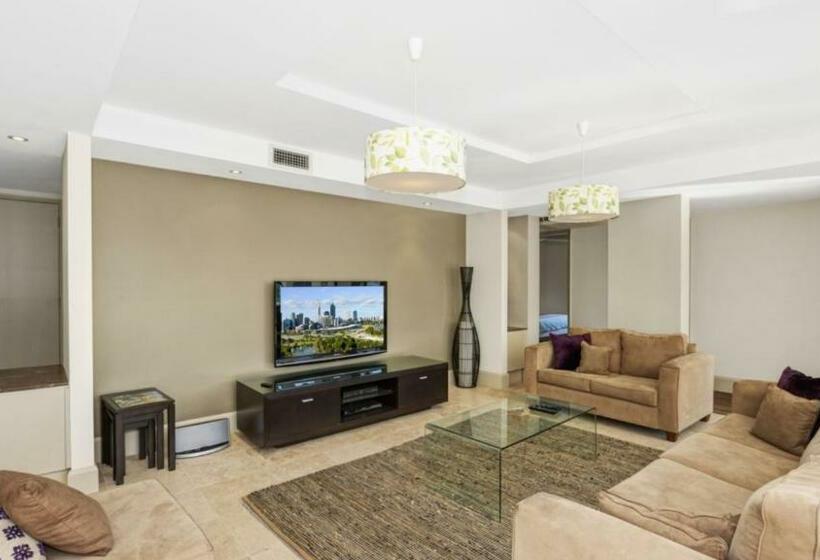 Edge Luxury Apartment   Close To Beach