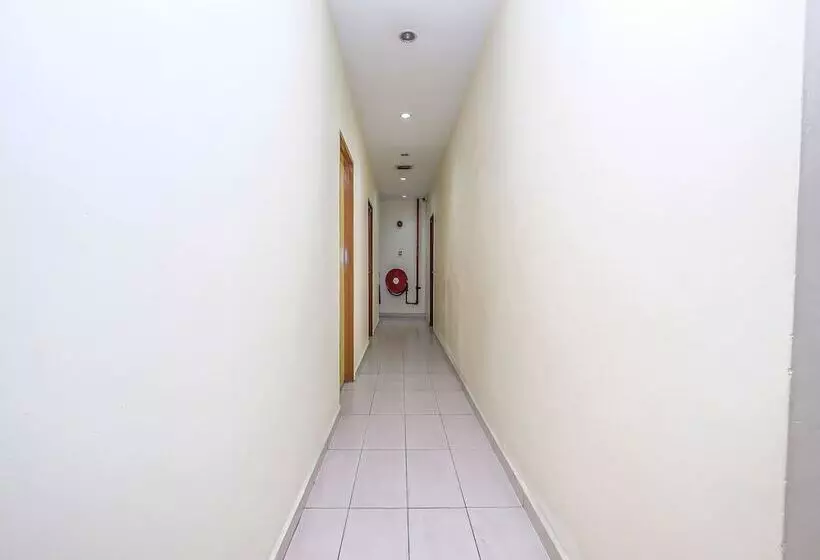 هتل Q  Mentakab
