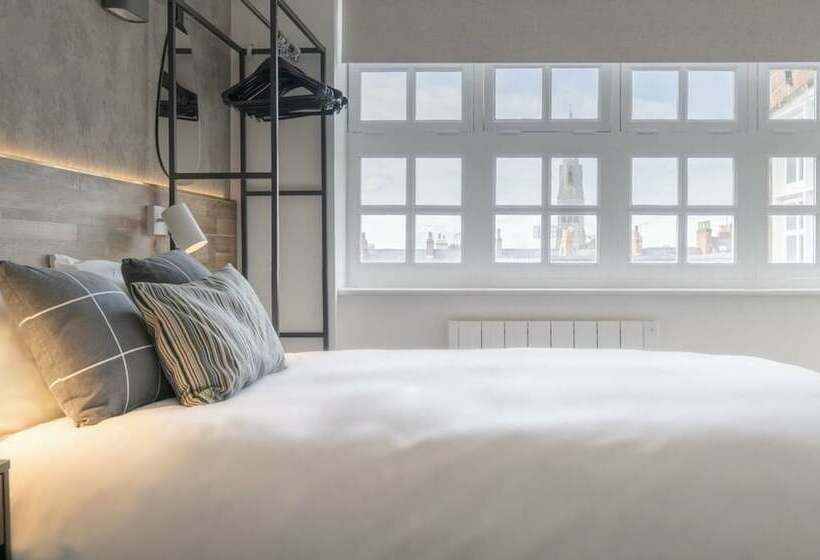 Luxury Apartment In The Heart Of Leicester With Parking