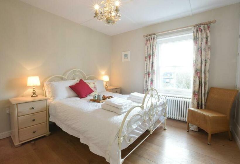 Sea Thrift Cottage, Aldeburgh