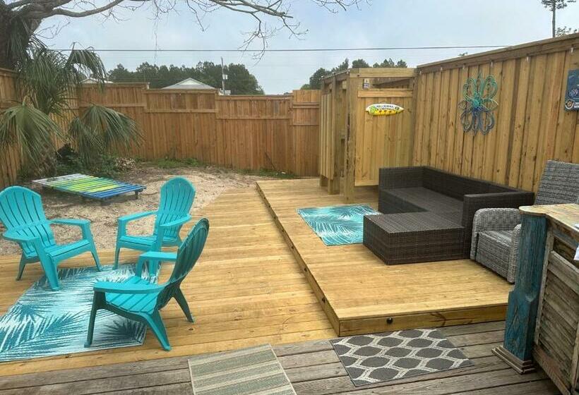 Destin Y 30a Beach Retreat Self Checkin   Huge Private Backyard Deck With Outdoor Shower