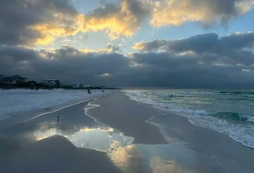 Destin Y 30a Beach Retreat Self Checkin   Huge Private Backyard Deck With Outdoor Shower