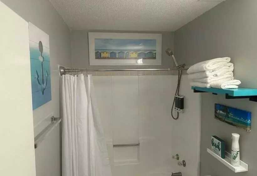 Destin Y 30a Beach Retreat Self Checkin   Huge Private Backyard Deck With Outdoor Shower