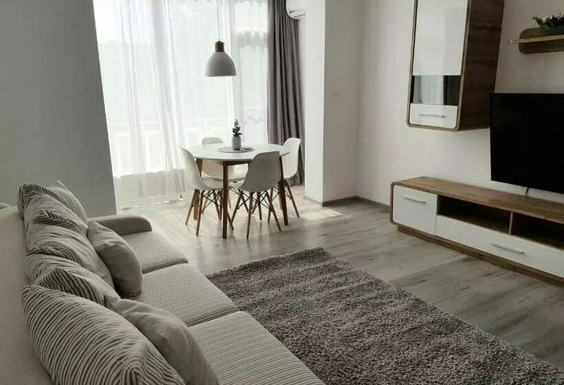 Alexa Apartament