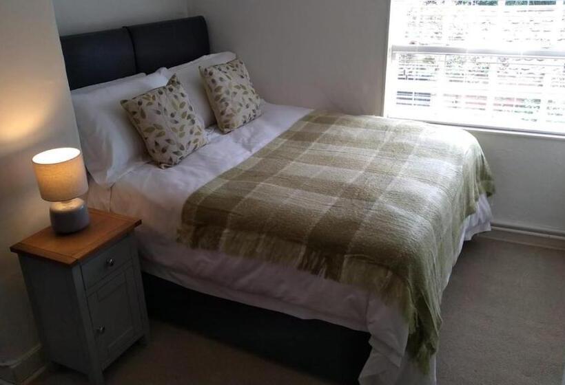 Sans, Souci. @ Mill House