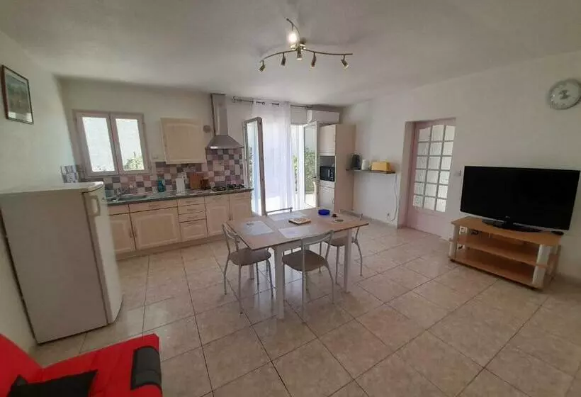 Appartement Avec Extérieur Et Parking Gratuit