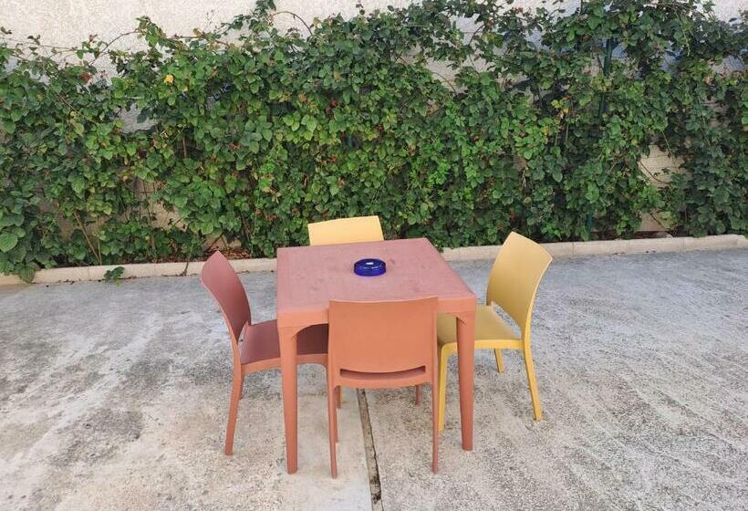 Appartement Avec Extérieur Et Parking Gratuit