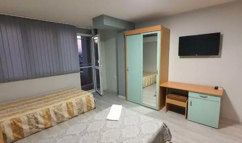 پانسیون нашата къща Our House