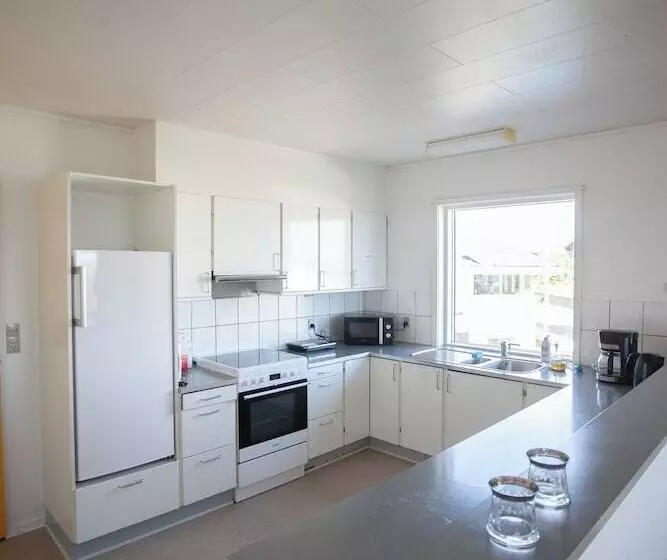 ペンション The Bird / Guesthouse / 10 Min Walk Downtown