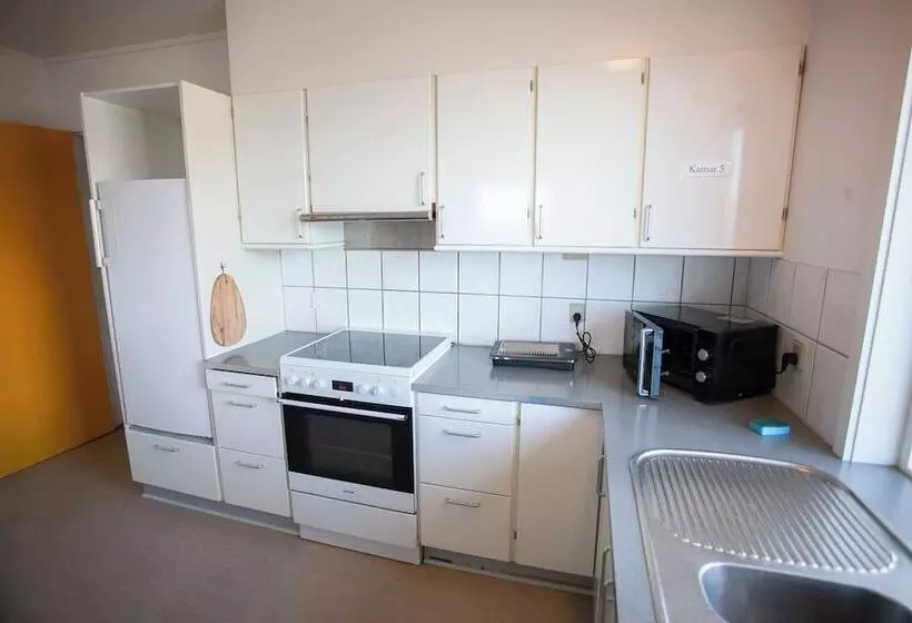 ペンション The Bird / Guesthouse / 10 Min Walk Downtown