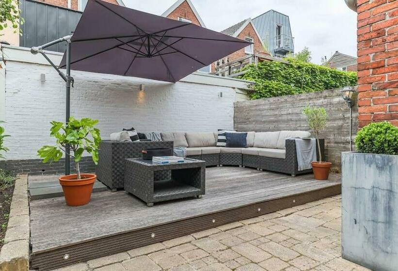 Riant Luxe Herenhuis Op Toplocatie Centrum Groningen