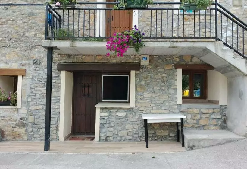 Apartamento En Barrio Tranquilo Y Rural De Elorrio