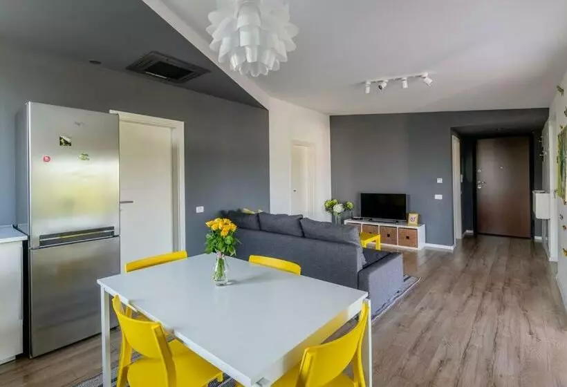 Art Penthouse