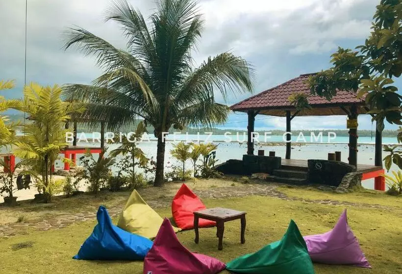 ホテル Barriga Feliz Surf Camp