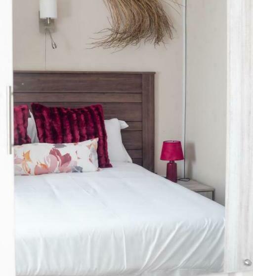 پانسیون Birdville Bnb Guest House