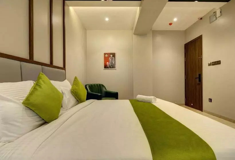 Hotelli Staybird  Fortune House, Business