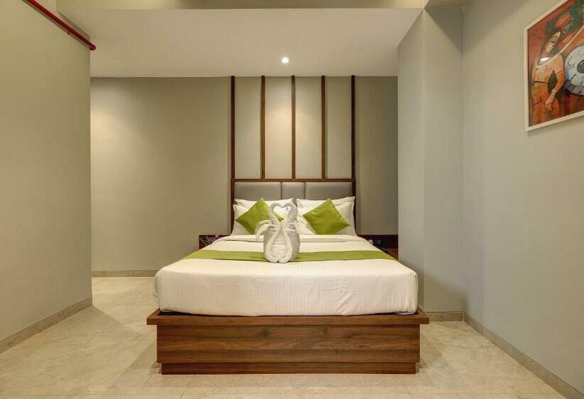 בית מלון כפרי Staybird  Fortune House, Business