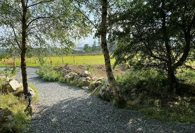 Craigshannoch Luxury 1 Bed Woodland Lodge Hot Tub