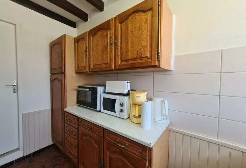 Maison En Berry Avec Garage Et Tout Inclus   Fr 1 591 366