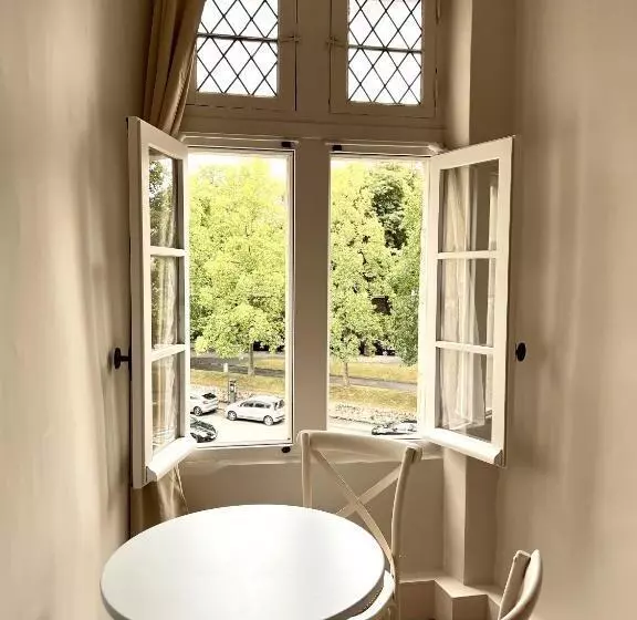 ホテル Les Suites De La Tour D Embas