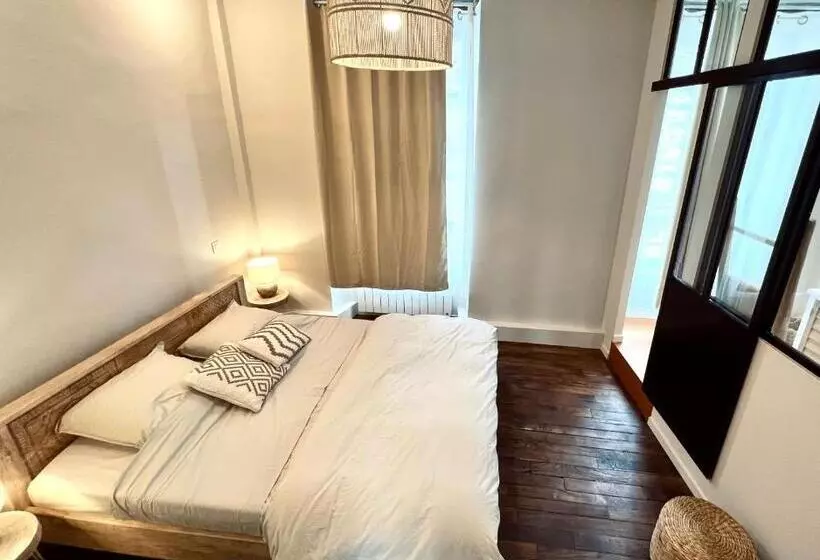 ホテル Les Suites De La Tour D Embas