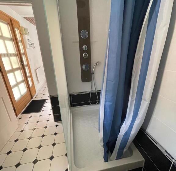 پانسیون Agréable Appartement Dans Une Maison