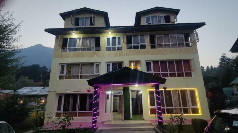 Pensão New Snow View Resort Pahalgam