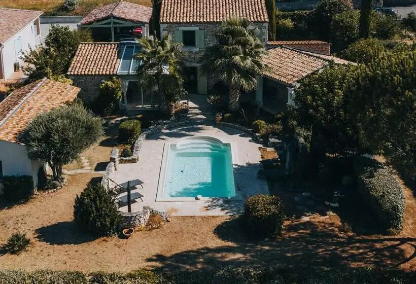 Villa De Charme