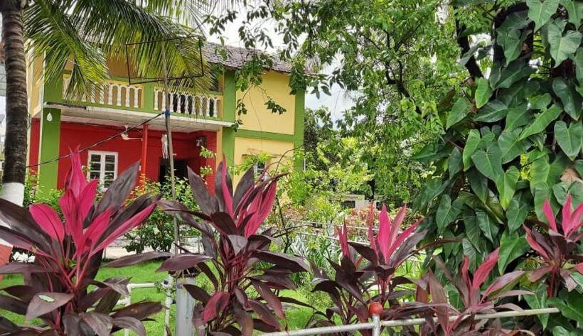 Nocleg ze śniadaniem Prajakta Rest House