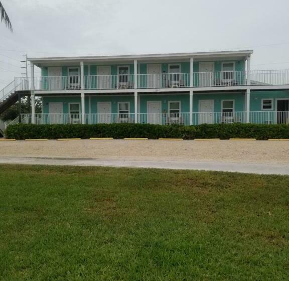 Bonefish Bay Motel
