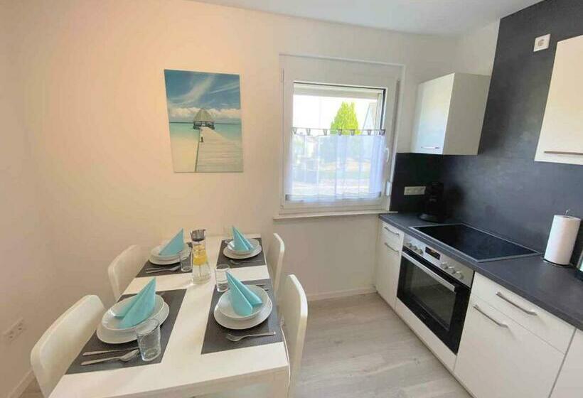 Modern Flat With Garden & Terrace Near Coburg