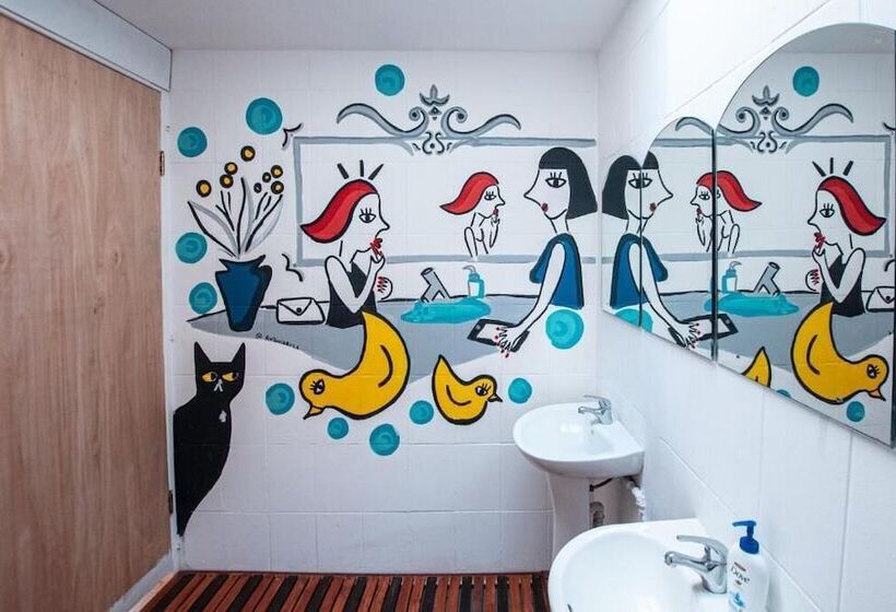 פנסיון Hostal Copart