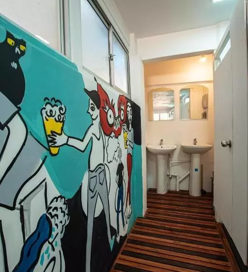 پانسیون Hostal Copart