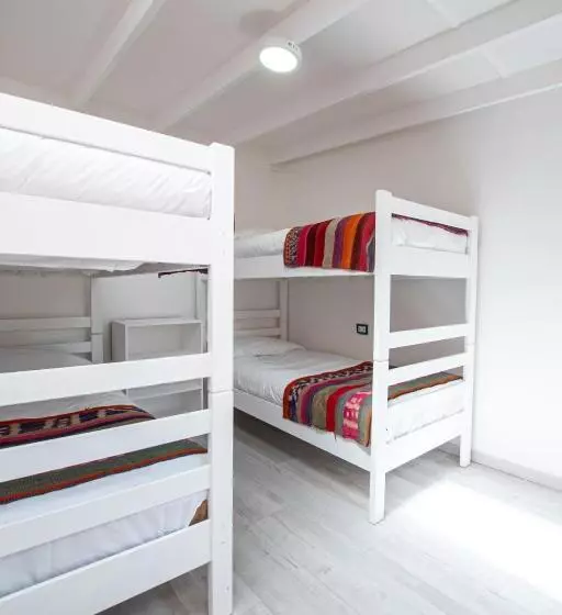 پانسیون Hostal Copart