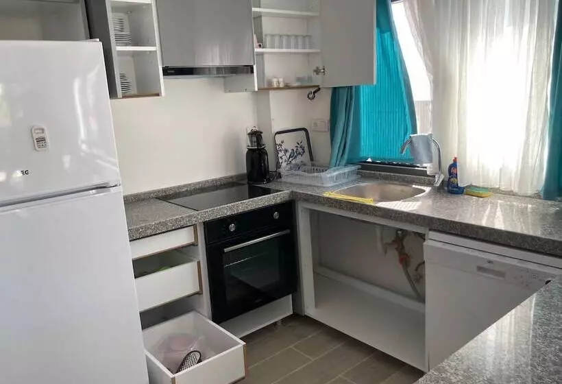 Sahil Aparts  Güllük