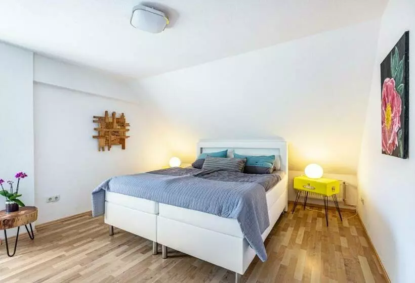 Blumenhaus Apartment Friedrichstadt