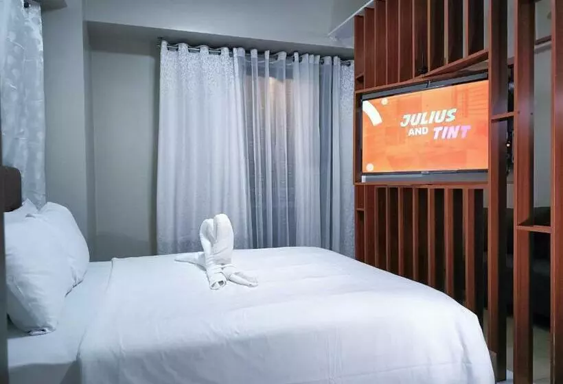 Affordable Two Palmtree Villas Near Naia3 Newport Boulevard Pasay City