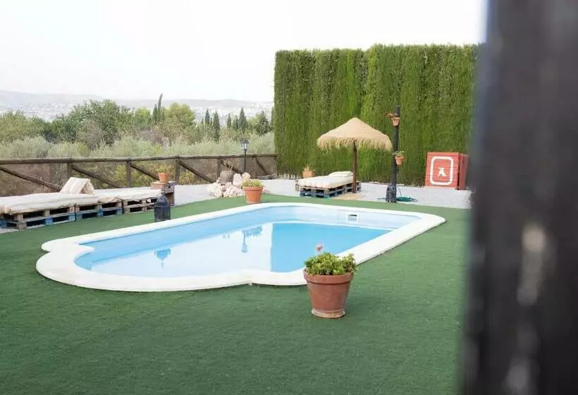 La Cuadra, Finca A Los Pies De Sierra Nevada, A 10 Minutos Del Centro, Piscina, Jardín, Barbacoa