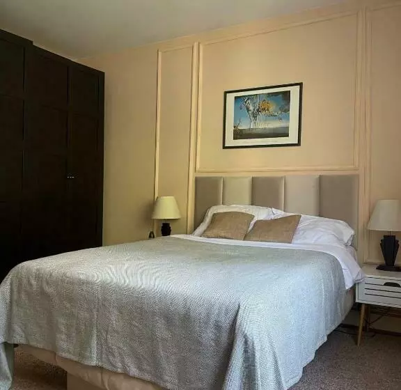 M2 Suite By Central Park