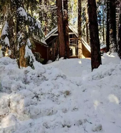 Modern Cabin Get Away   Close To Apple Hill
