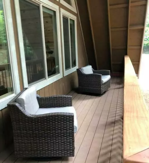 Modern Cabin Get Away   Close To Apple Hill