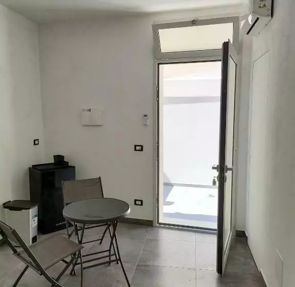 ペンション B&b Leo