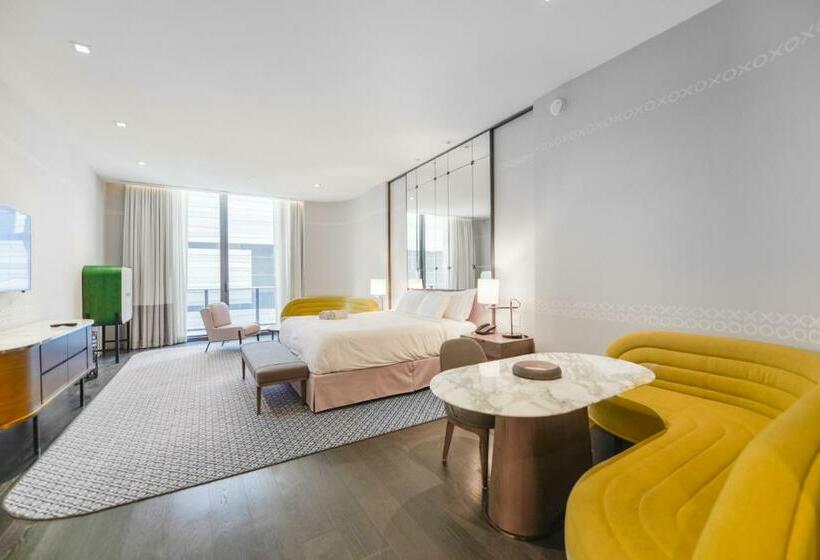 Wonderful King Suite With Pool At Sls Lux Brickell