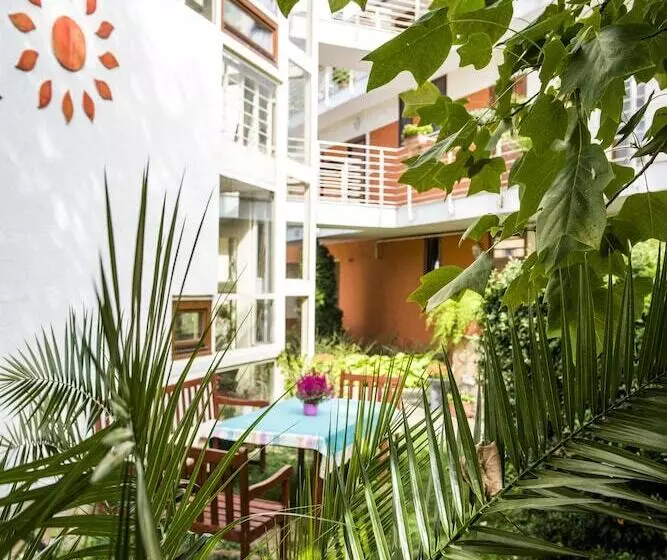 Feng Shui Wellness Apartmanház Hévíz