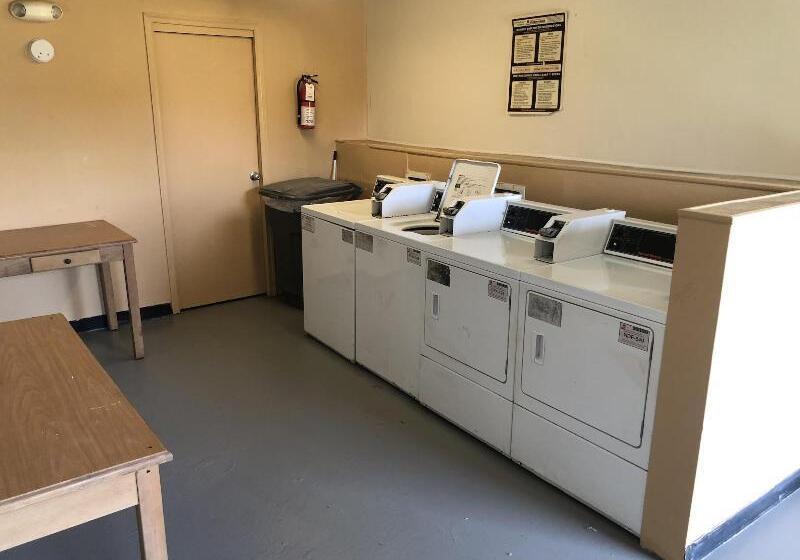 호텔 American Inn Chesapeake  Portsmouth