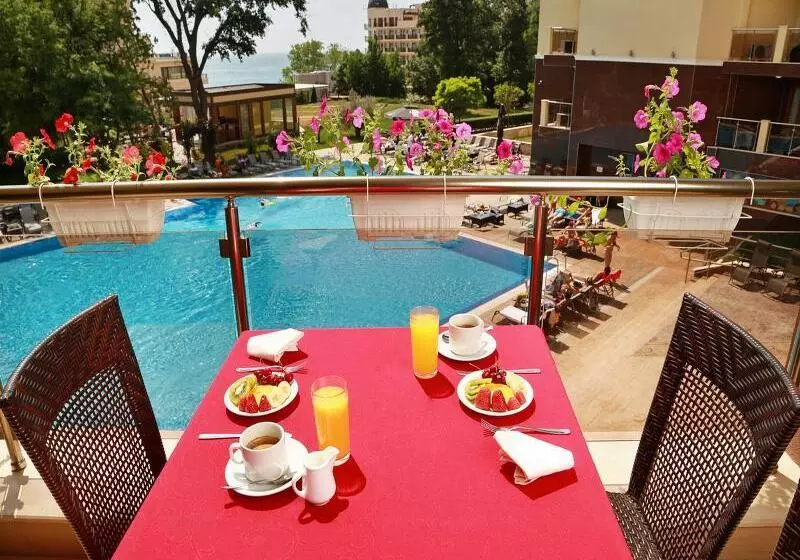 Apart Hotel Golden Line