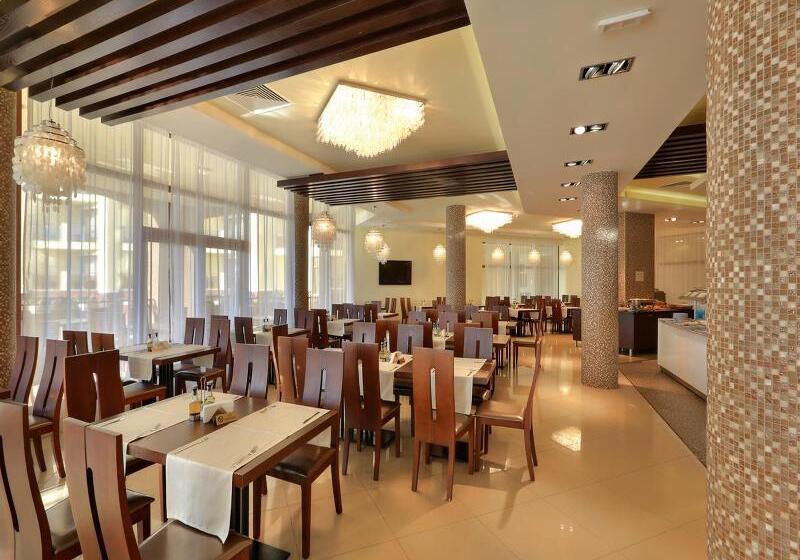 Apart Hotel Golden Line