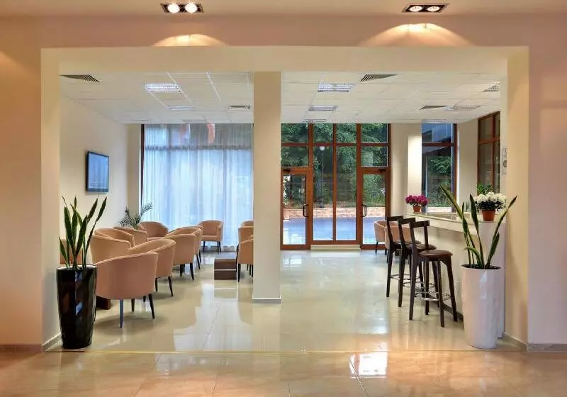 Apart Hotel Golden Line